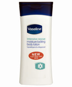 Vaseline Moisture Locking Body Lotion
